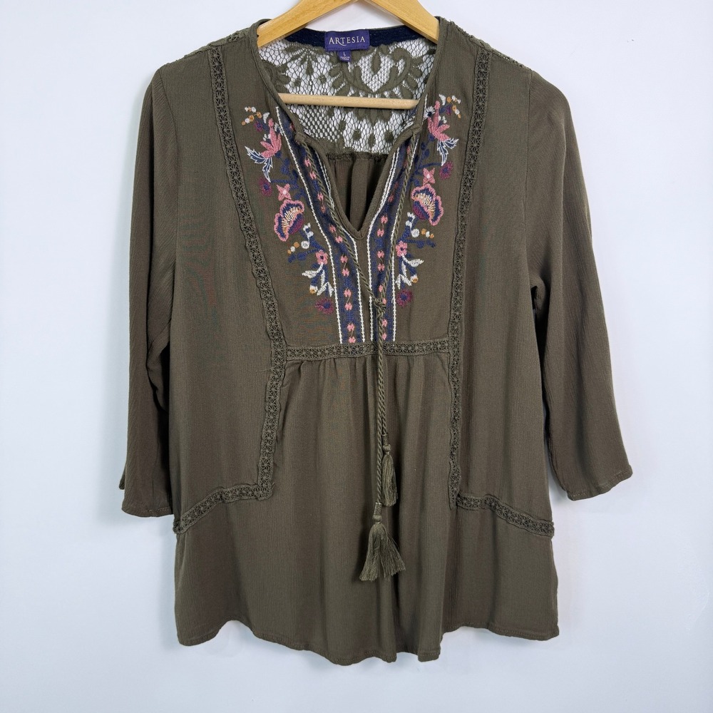 Artesia‎ Embroidered Top Size L Olive Green Lace Back Detail Peasant Boho